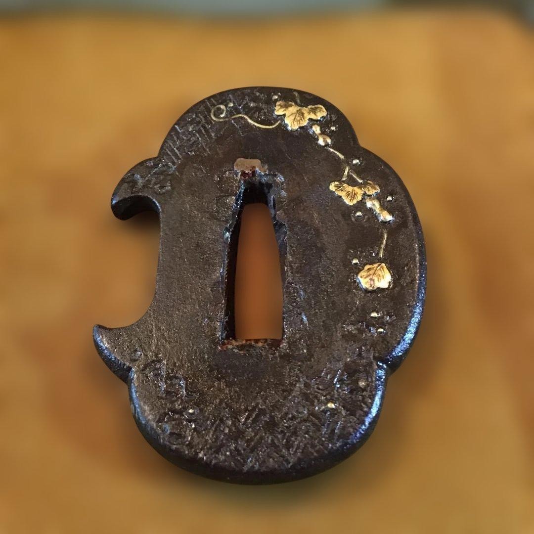 Japanese sword Tsuba Iron Gold Inlay Gourd Design Muromachi Period 57mm ...