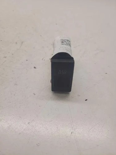 AUDI A4 8D2, B5 ASR-Schalter 8D0927133 1.90 Diesel 81kw 1996 23935294