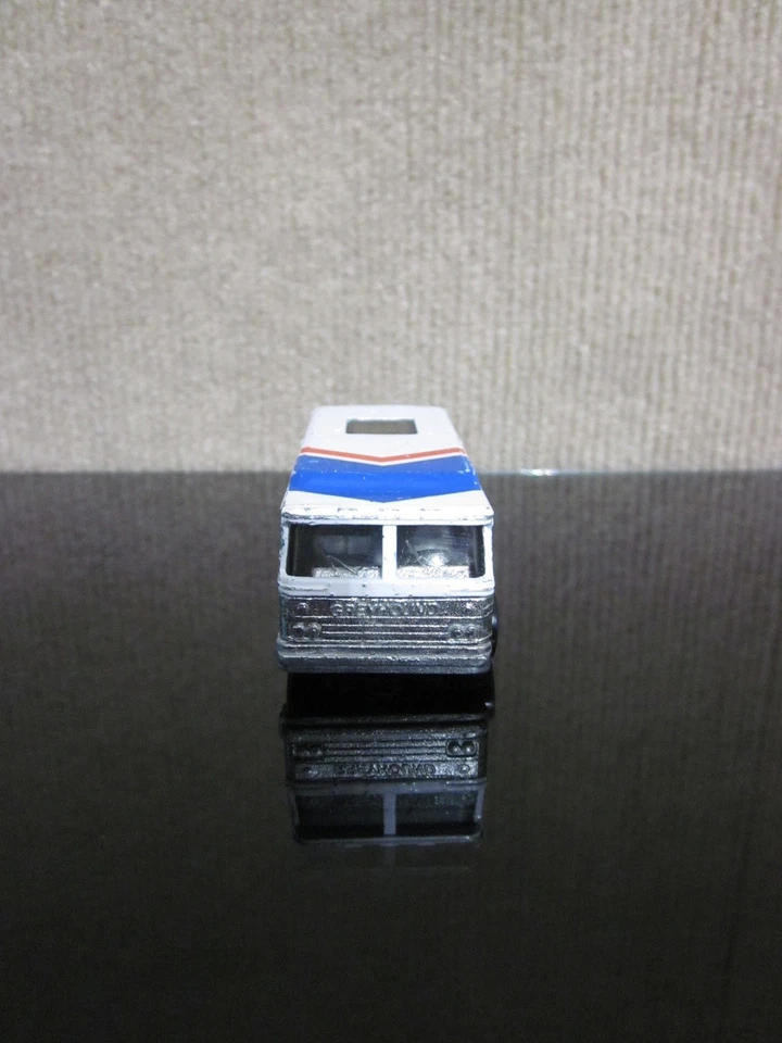Coche Greyhound Bus Americruiser Blackwall 1979 Hong Kong Hot Wheels original de colección Foto 2 de 4