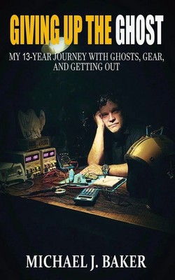 Michael J Baker | Giving Up The Ghost | Taschenbuch | Englisch (2025)