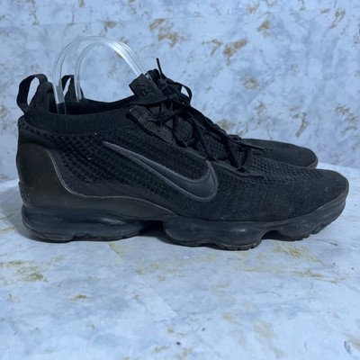 Nike Air Vapormax 2021 Flyknit Mens Sz 10.5 Running Shoes Black Athletic Sneaker