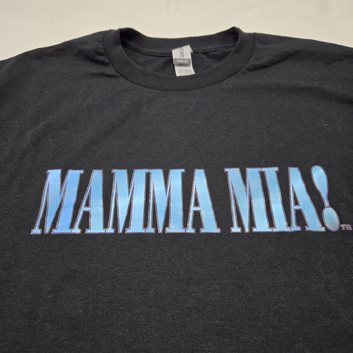 Size MEDIUM Mamma Mia! Black T-Shirt Short Sleeve Graphic Musical
