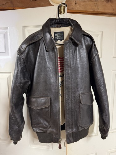 Avirex leather flight jacket - Gem Avirex leather flight jacket - Gem