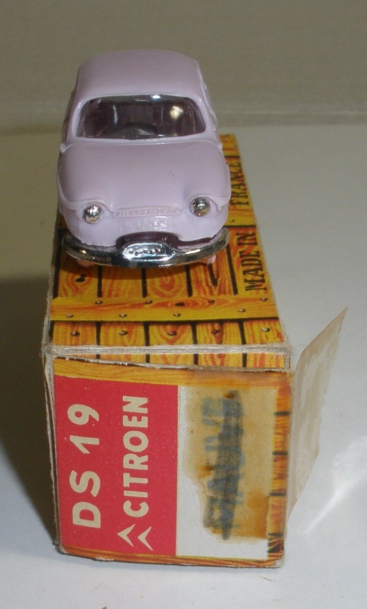 952341_6 952341_6