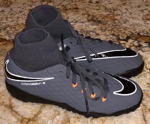 hypervenom black and blue