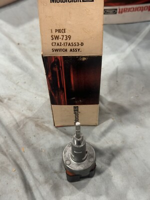 NOS 1967 FORD FULL SIZE GALAXIE LTD WINDSHIELD WIPER SWITCH C7AZ-17A553-D OEM