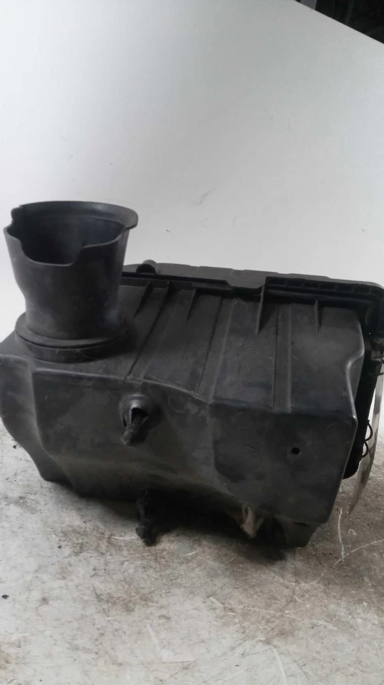 Conjunto de filtro de aire usado se adapta a: Mercury Mountaineer 2005 4,6 grado A Foto 2 de 4