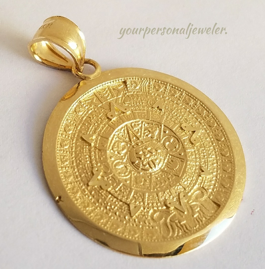 Solid Real 14k Yellow Gold Aztec mayan sun calendar Pendant 1.40