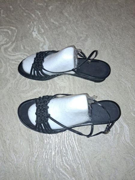 Women Enzo Angiolini Heels Black Leather 39