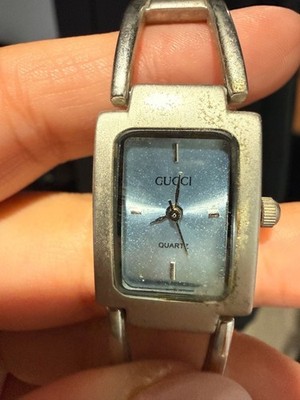 Gucci Quartz Analog Ladies Watch Silver Stainless Steel Blue Dial