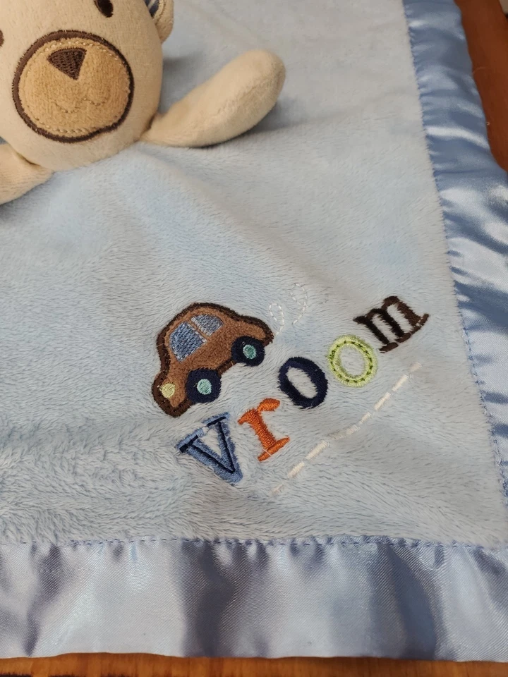 Oso de peluche Circo Target Vroom coche azul bebé Lovey manta de seguridad satinado Foto 2 de 4