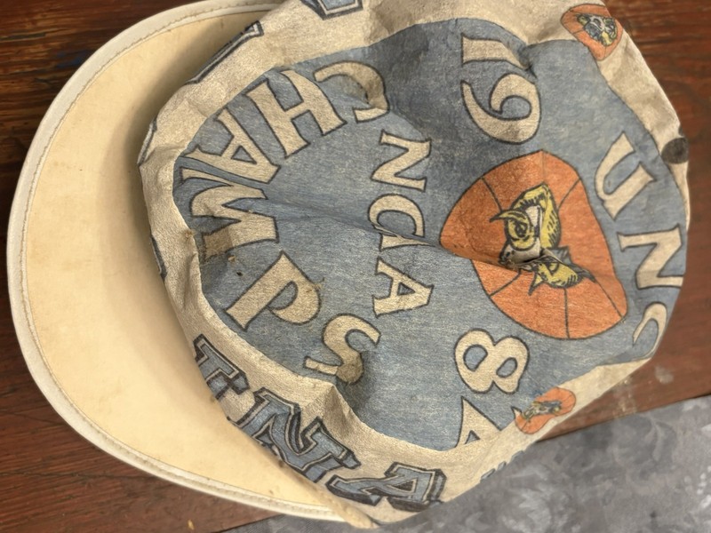 ULTRA RARE 1982 UNC Jordan Championship Chap