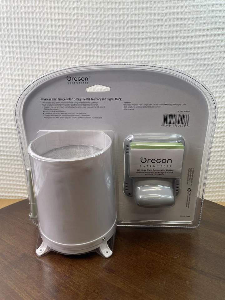Oregon Scientific Wireless Rain Gauge RGR682 w/ 10 Day Rainfall Memory Brand New - Image 3 of 4