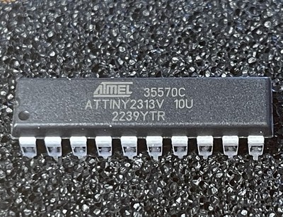 Microchip ATtiny2313V-10PU AVR Microcontroller DIP-20   8-bit MCU NOS IC Vintage