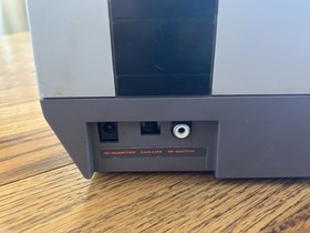 Nintendo NES Gray Console Tested Fully Functional with 2 Controllers And Game