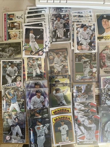 HUGE LOt of Aaron Judge baseball cards Over 85 Cards Judge RC Gold Cup