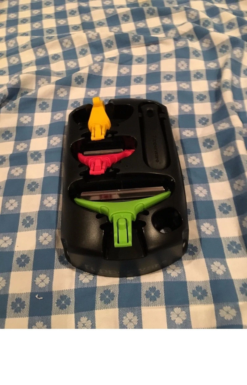 New Tupperware Vegetable Peelers CLICK SERIES Set - Interchange Blades w/ Tray