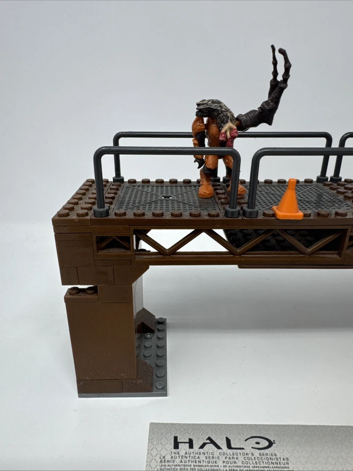 Mega Bloks Halo: Anniversary Edition: Floodgate (96971) Incomplete - Image 4 of 4