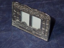 SMALL SILVER SCENES DOUBLE PHOTO FRAME ( MASJ 87.) LJ34
