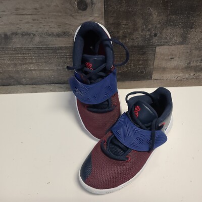NIKE KYRIE FLYTRAP lll Boy Shoe Size 3Y Color Red White Deep Royal Blue School