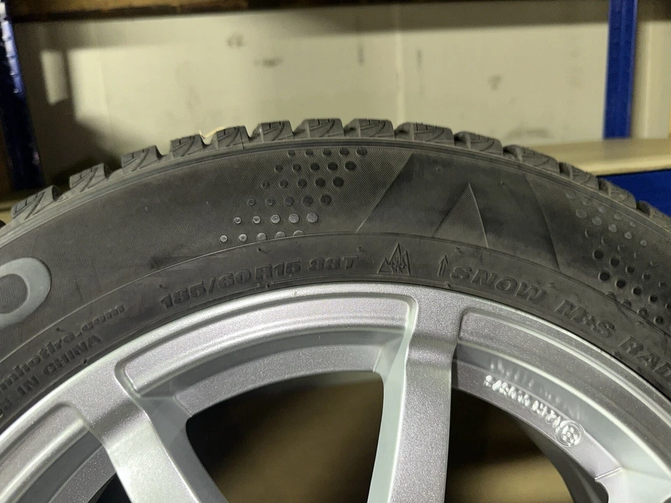 4x DBV Alufelgen 5.5Jx15 Winterreifen 185/60R15 88T KBA 50311 LK 4X100 - Bild 4 von 4