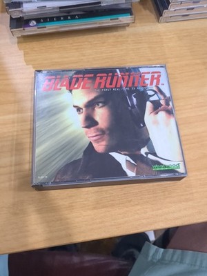 M1 Blade Runner 4 Disk PC CD-ROM Adventure Game Original Case Westwood Studios
