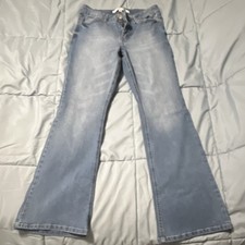 Celebrity Flared Light Blue Denim Women's Jeans Button Zip Pockets