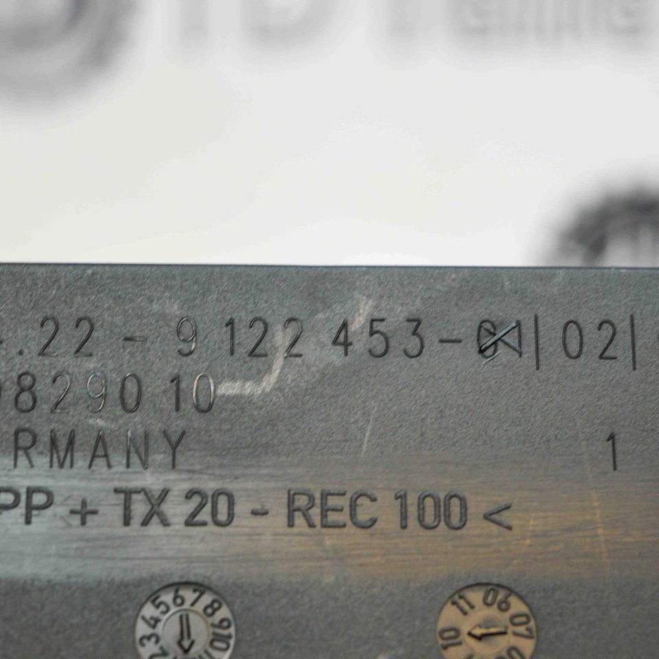 Rejilla de ventilación de carrocería BMW 5 Touring F11 9122453 2.0 diésel 135kw 11652894 - Imagen 4 de 4