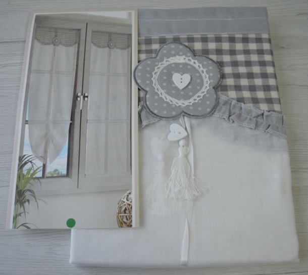 Foto 1 di 4