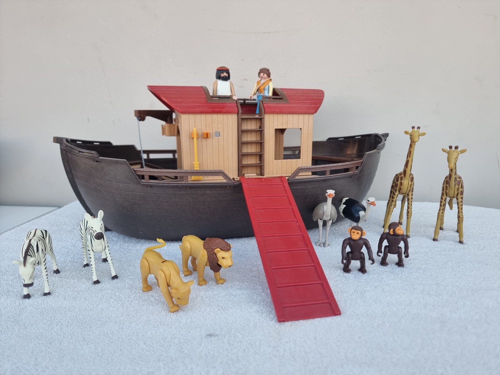 Playmobil 9373 Wild Life Noah's Ark With Animals