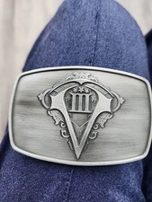 2012 ASSASSINS CREED III VIDEO GAME WOMENS PEWTER BELT BUCKLE