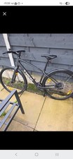 Trek Fx2 Hybrid Bike Medium Frame brand new 