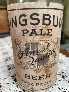 KIngsbury Pale Beer clear glass bottle pre 1950 Manitowoc WI Wisconsin IRTP