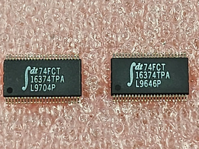 VINTAGE 2pcs IDT  IDT74FCT16374TPA FAST CMOS 16-BIT REGISTER IC