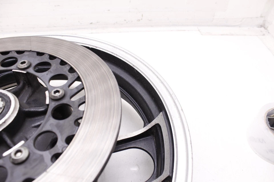 Llanta trasera 85 Yamaha Fj1100 OEM Foto 4 de 4