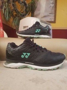 yonex running shoes
