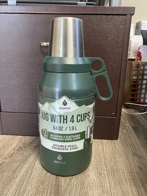 Stanley Classic Legendary Stainless Steel Vacuum Insulated Bottle 2 Qt - Green