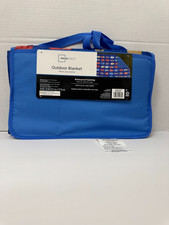 NEW MAINSTAYS OUTDOOR BLANKET 50X70 WATERPROOF PICNICBEACH CAMPING CARRY STRAP