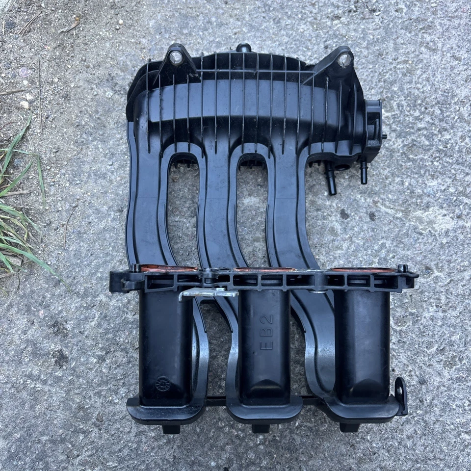 Peugeot 208 Active Mk1 2012-2015 Intake Manifold 9673063980 — 第 2/4 张图片