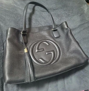 Sac à pompons GUCCI 308363 A7M0G 1000 SOHO du Japon