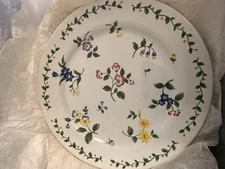 VTG International Tableworks CHATEAU Side/Dessert Plate 7 3/4" Floral (1)