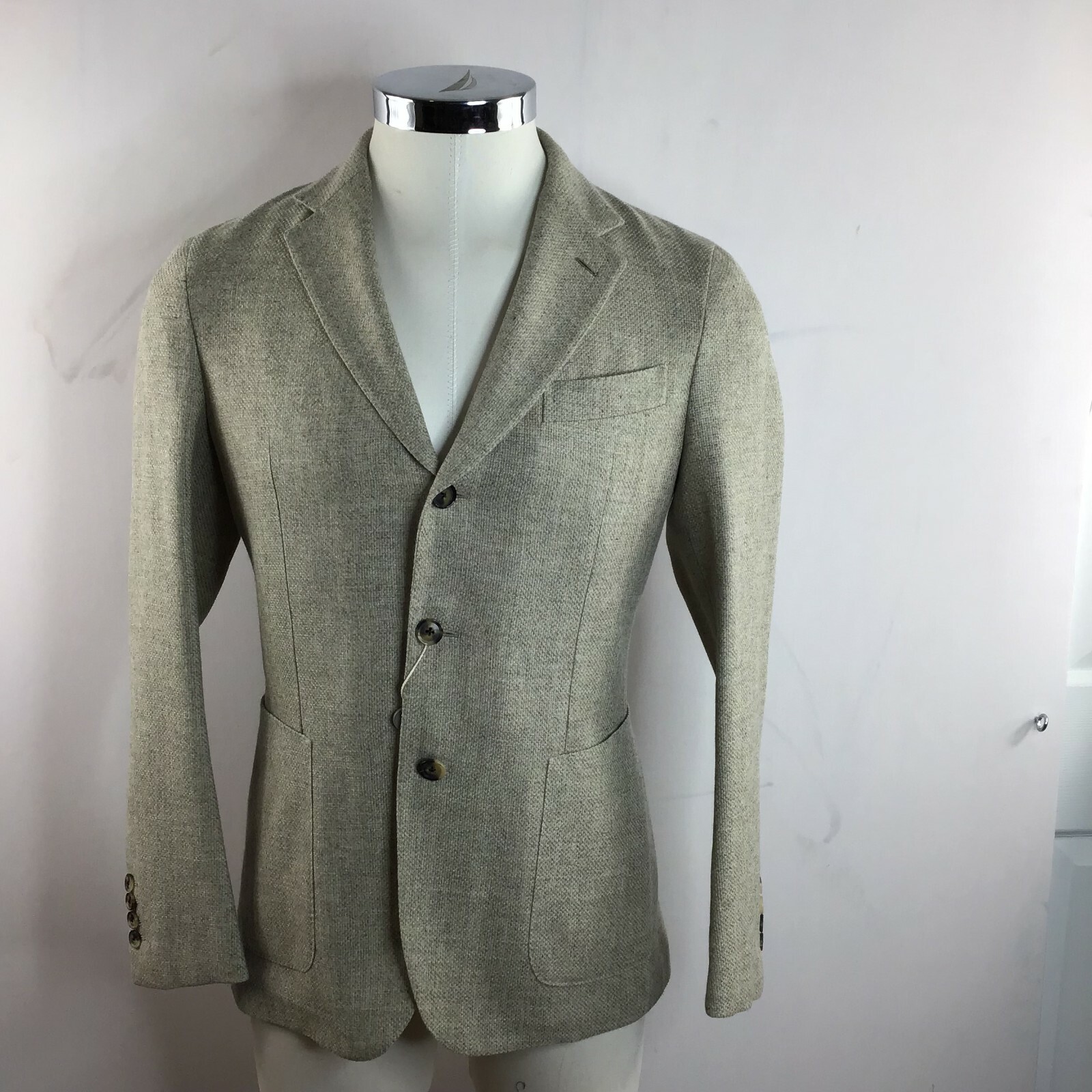 Caruso Mens Light Brown Three Button Suit Jacket Tessuto Fabric Size 50