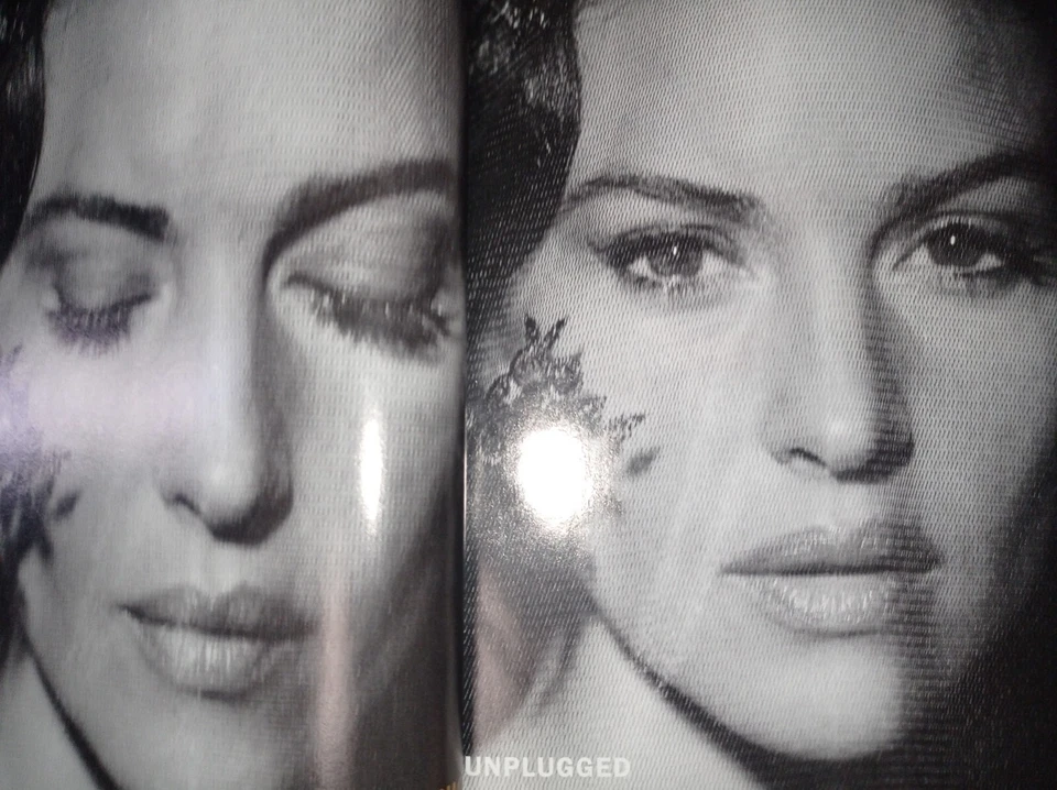 GQ Italia 13 14 2000 Asia Argento Morgan Eros Ramazzotti Federica Panicucci - Immagine 4 di 4