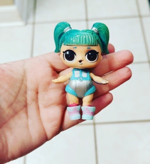 LOL Surprise Dolls Series Confetti Pop Rare Glamstraunt (#1)