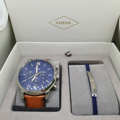Fossil FS5708SET Neutra Chronograph Luggage Leather Men's Watch and  Bracelet Set | eBay
