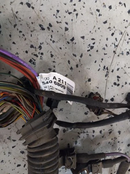 ENGINE BAY WIRE HARNESS FOR MERCEDES-BENZ E320 2001 - 2005 - Image 2 of 4