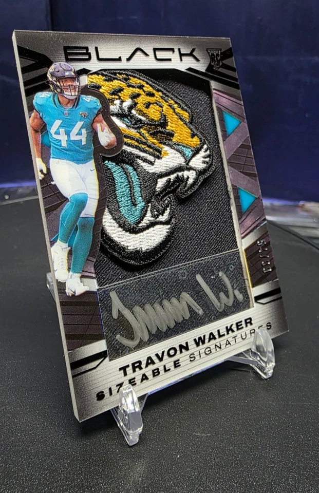 2022 Panini Black Sizeable Signatures Travon Walker Jumbo Jaguars Patch* READ🔥 - Image 4 of 4