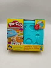 Play Doh Playset Create n Go Pets + Storage Container 
