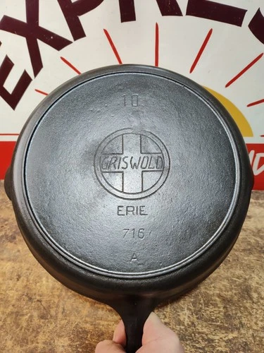 "Fully Restored" GRISWOLD Cast Iron Skillet Pan 12" Slant Logo Seasoned