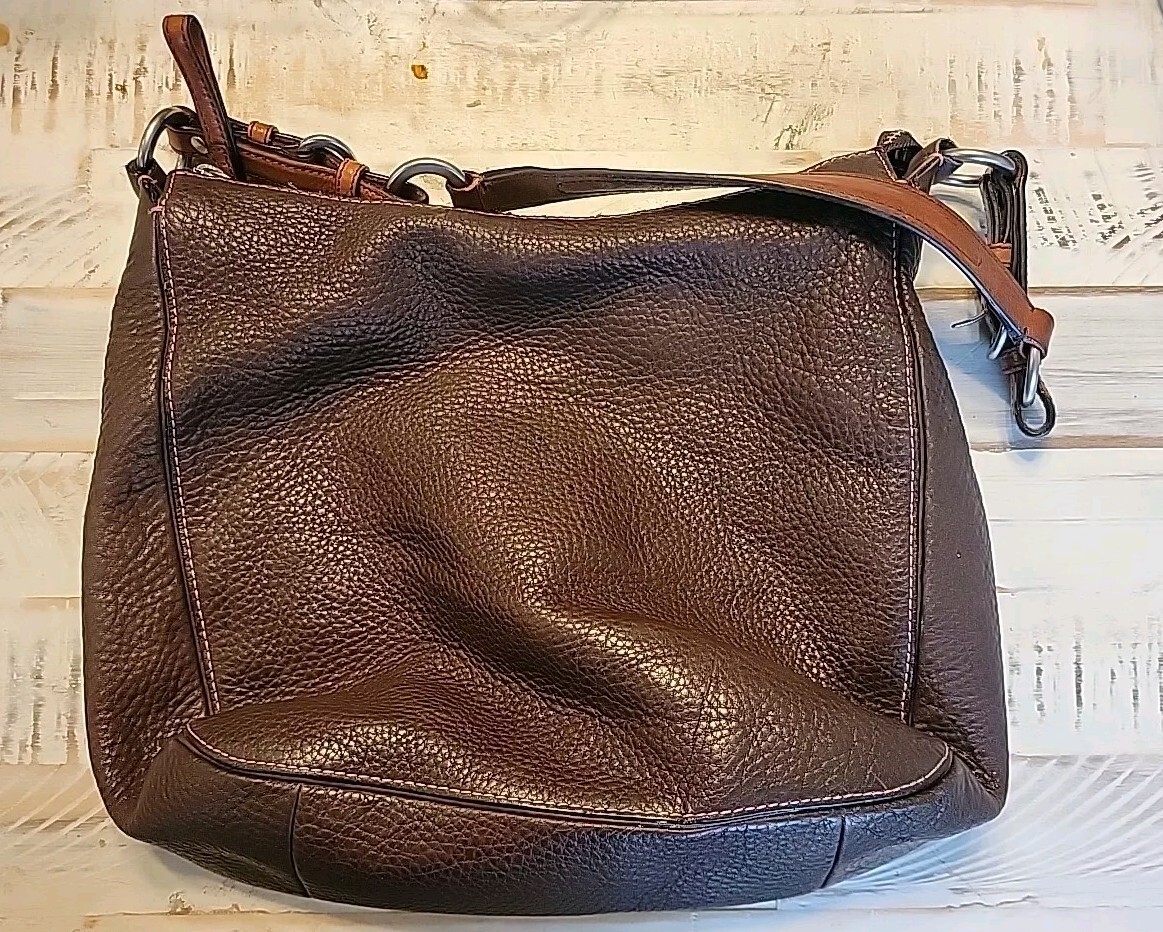 COACH Chelsea Hobo Shoulder Bag Saddle Brown Contrast COACH Chelsea Hobo Shoulder Bag Saddle Brown Contrast